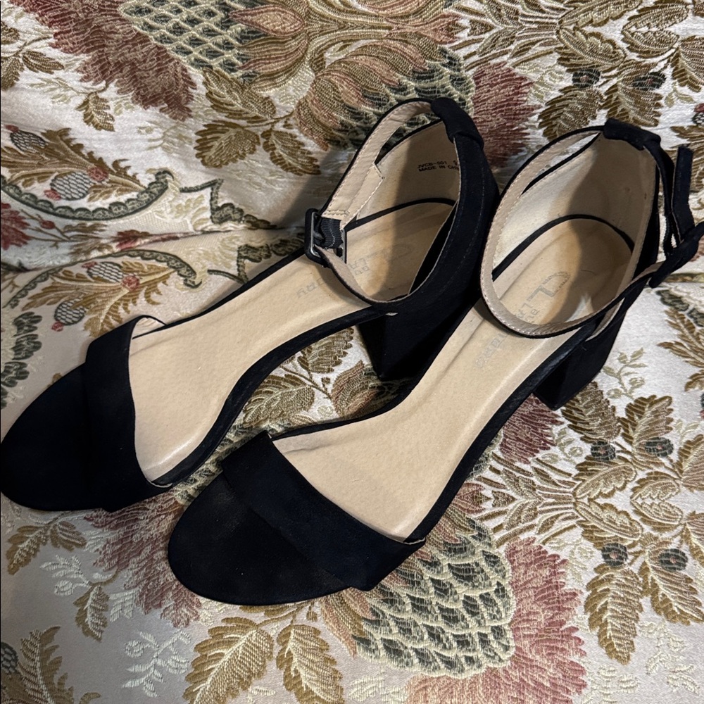 Elegant Black Women's Sandals